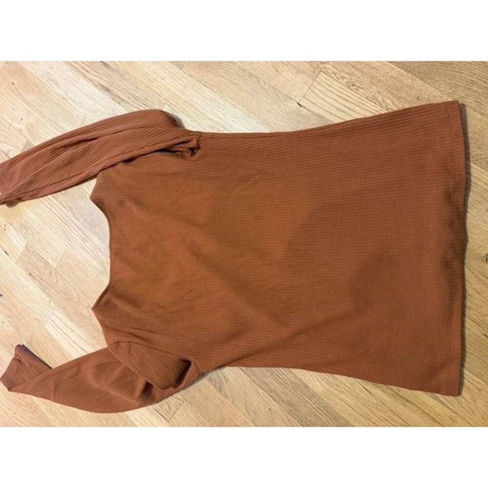 GAP Rib Tee Large - Picture 2 of 3